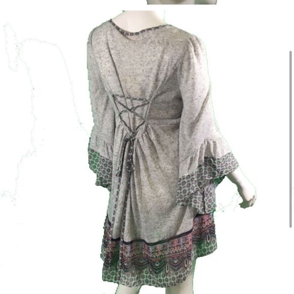 Anthropologie Ryu Gray and Black Tiered Bell Sleeve Tunic - Picture 3 of 7